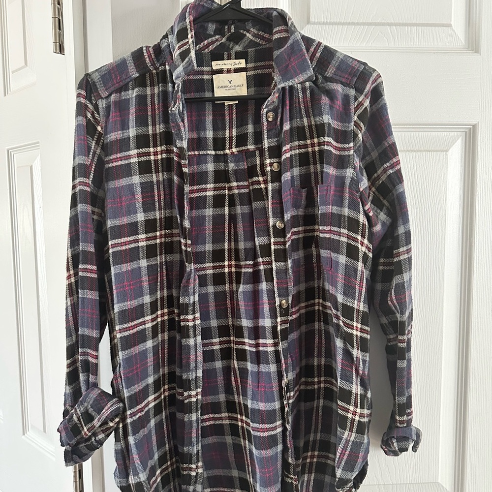 American Eagle Outfitters Multicolor Plaid Shirt
